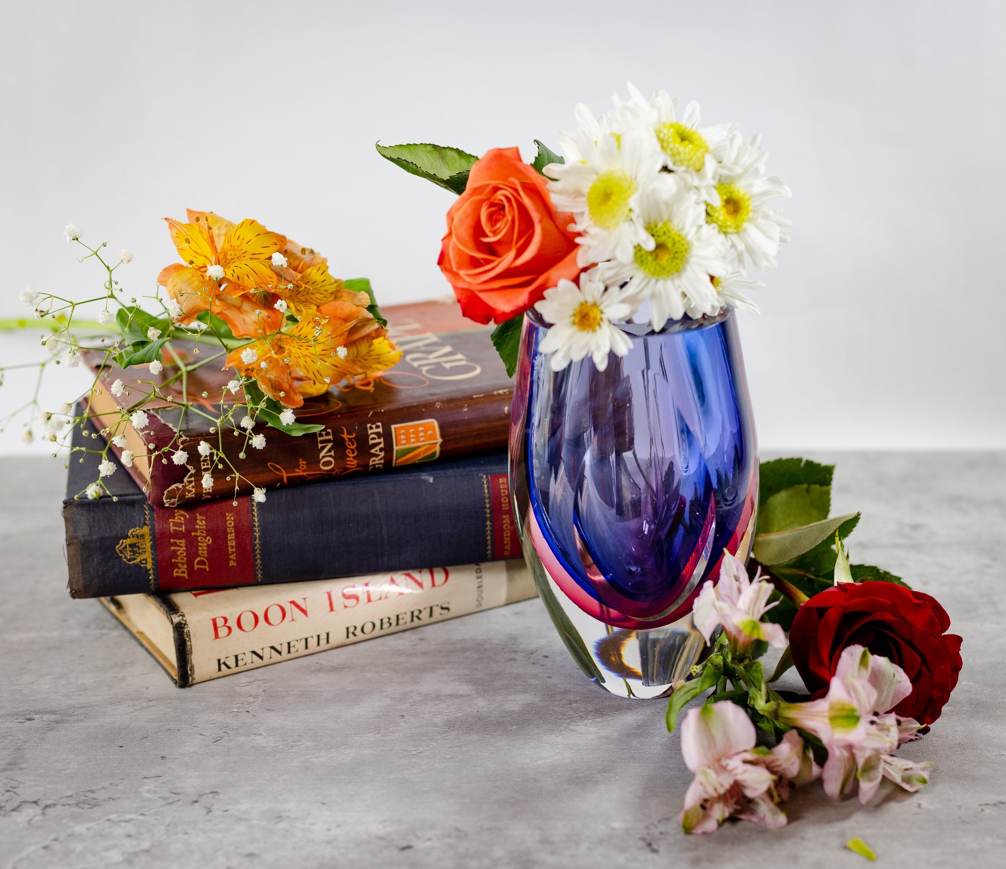 Essence Murano Style Art Glass Violet 6" Vase-J515