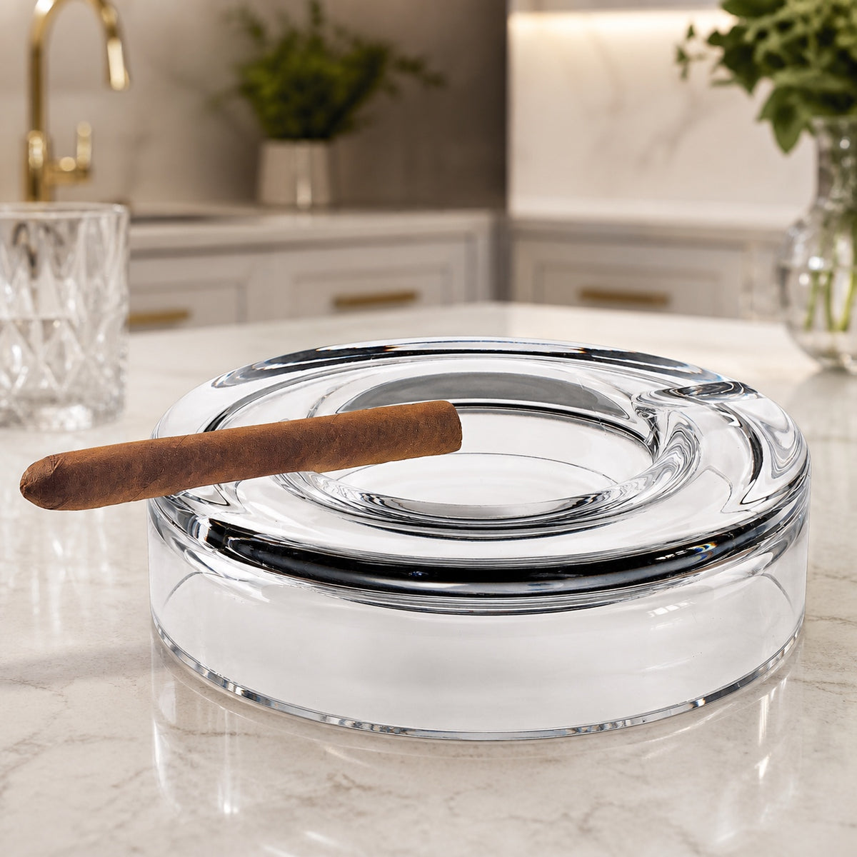 Winston 8" Cigar Ash Tray - Mouth Blown Crystal -K865